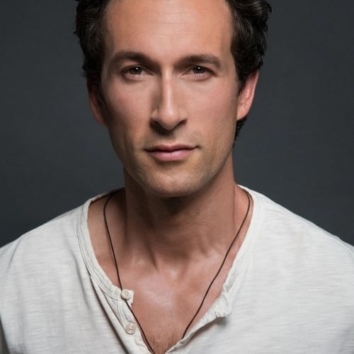 Aaron Lazar